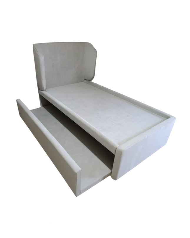 CAMA BV NIDO