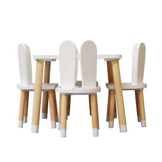 MESA CUADRADA CON 4 SILLAS DE CONEJO COLOR BLANCO