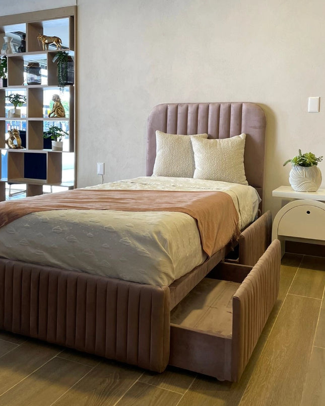 CAMA VICTORIA